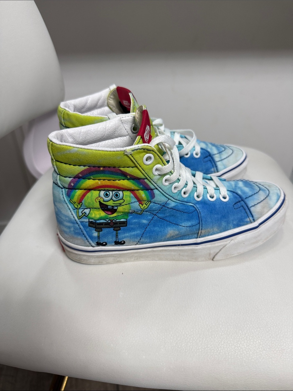 Vans High-Top Sneakers with SpongeBob Rainbow Graphic in Blue/Yellow/Green